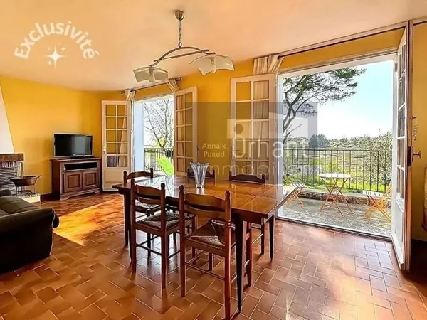Maison 6 pièces vue exceptionnelle. A rénover