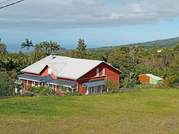 Maison 9 pièces 246 m²