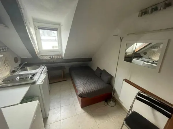 Studette 1 pièce 7 m²