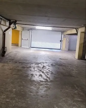 Parking sous-sol sécurisé Esplanade