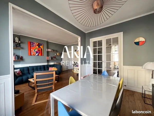 Appartement 5 pièces 130 m²