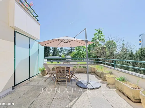 Appartement 5 pièces 146 m²