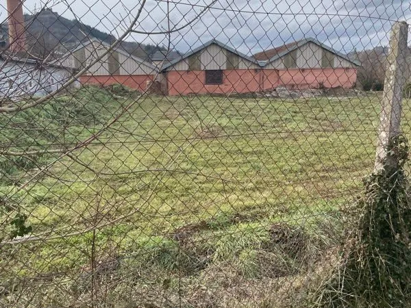 Location terrain 800m2 espalion