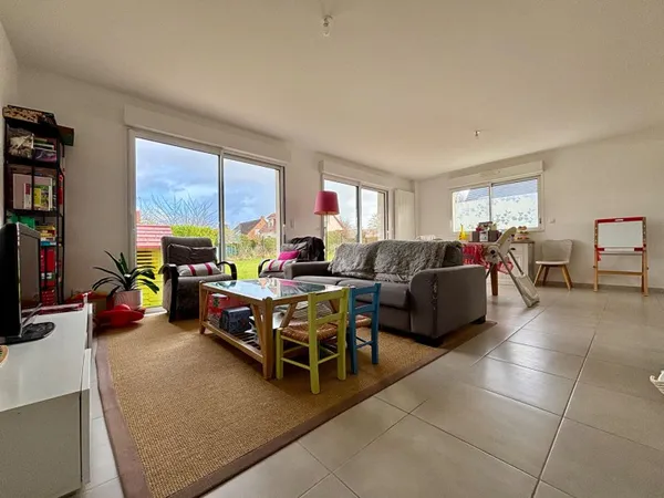 Maison Plachy-buyon - 6 pièce(s) - 141.5 m2