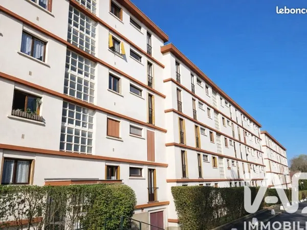 Appartement 6 pièces 83 m²