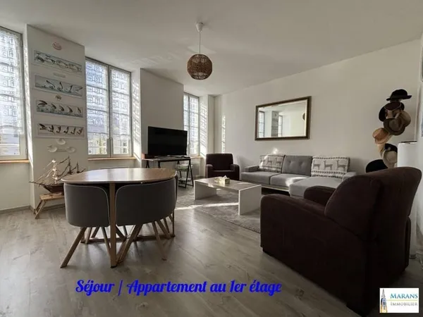Immeuble 221 m²