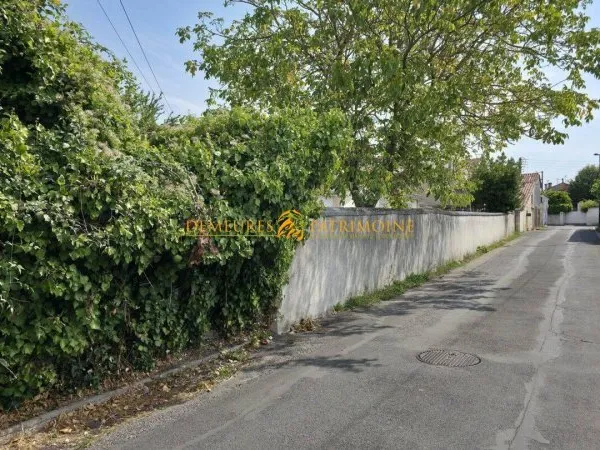 Terrain constructible 400 m²