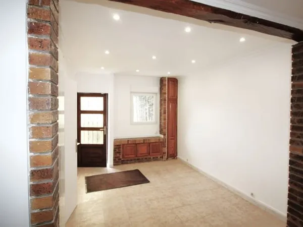 Local commercial 4 pièces 88 m²