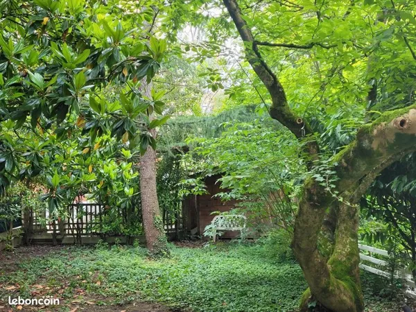 Pavillon à Suresnes - Cité jardins
