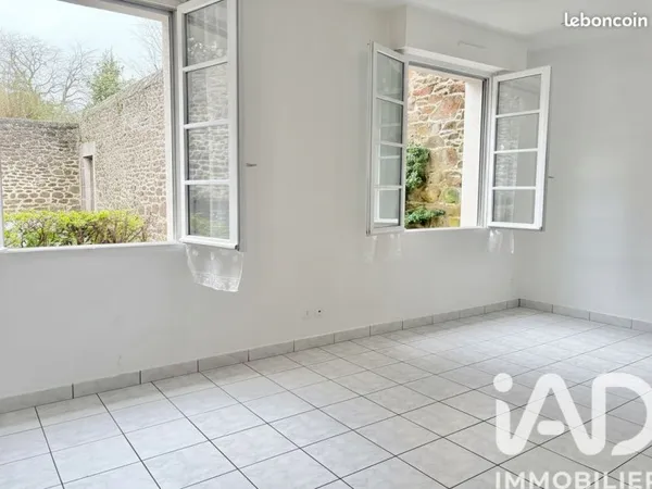 Studio 1 pièce 30 m²
