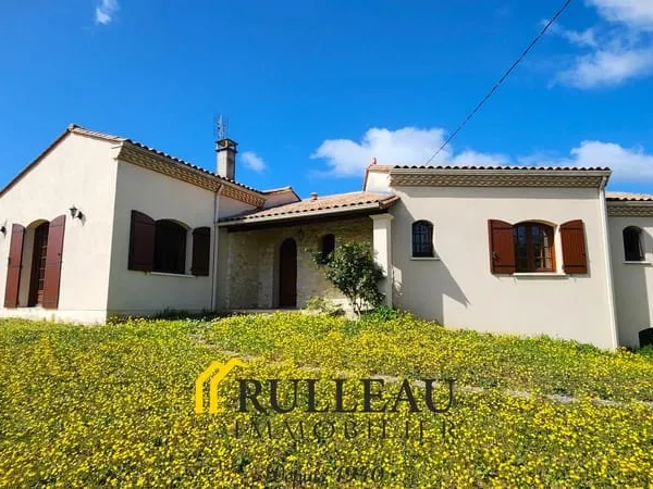 SAINT ANDRE DE CUBZAC CENTRE - MAISON 145 M2 - GRAND GARAGE