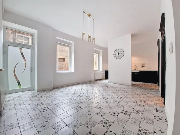 SUPERBE MAISON DE FAMILLE