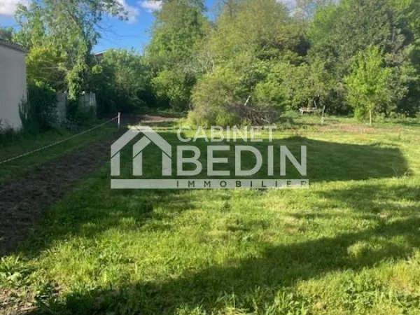 Terrain 360 m²
