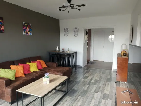 Chambre dans colocation refait à neuf