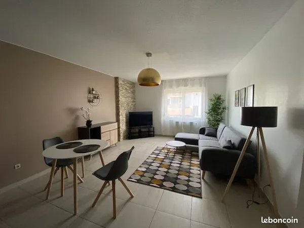 Meublé 2 pièces 52 m²