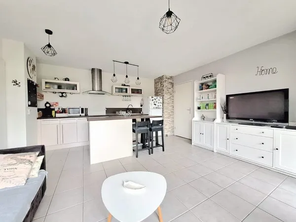 APPARTEMENT T3 59M² AVEC JARDIN