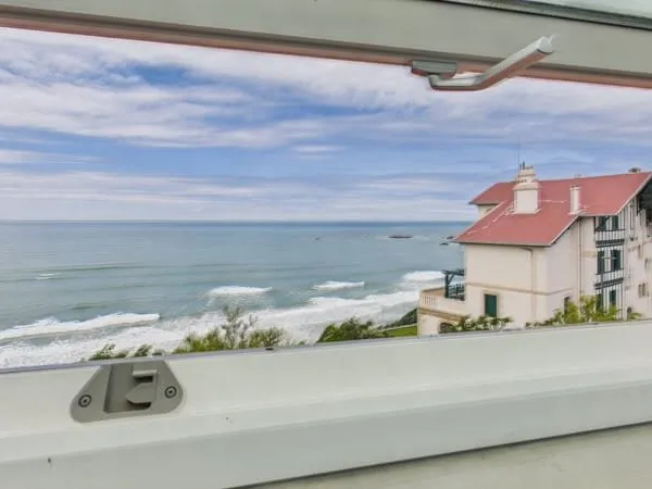 Face à l'océan - Maison de caractère dans l'un des plus beaux quartiers de Biarritz