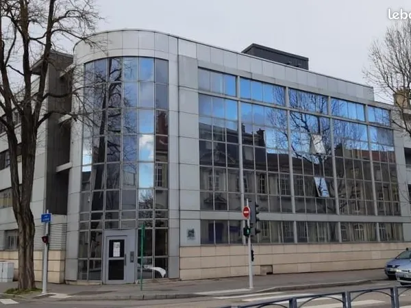 Studio 1 pièce 31 m²