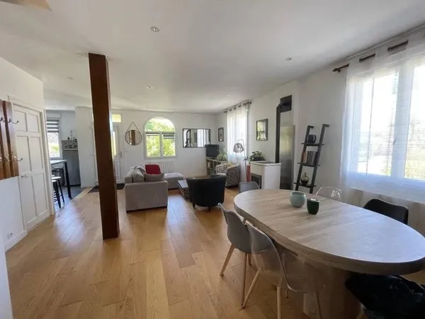 Maison 7 pièces 127 m²
