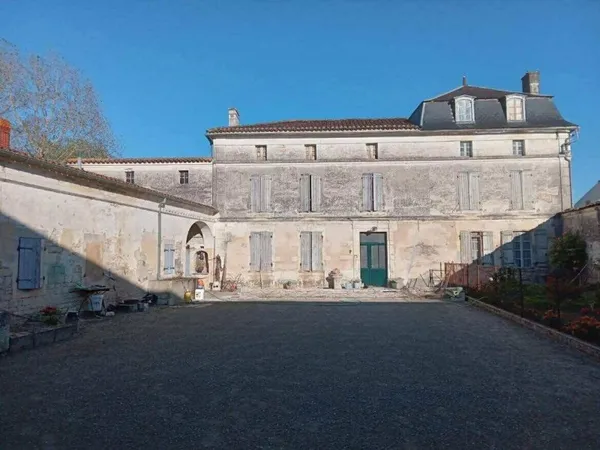 Villa 13 pièces 173 m²