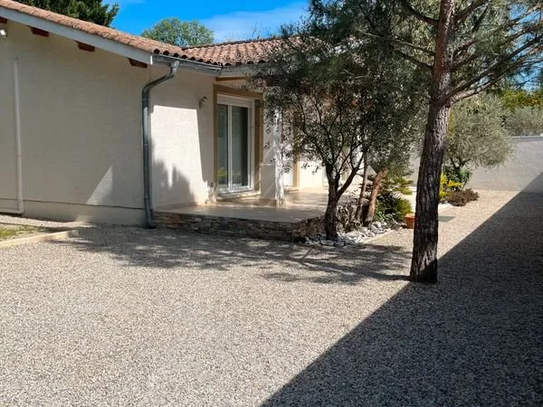 Maison a vourles