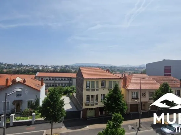 Appartement T4 Clermont Ferrand de 96 m2 avec balcon, garage et