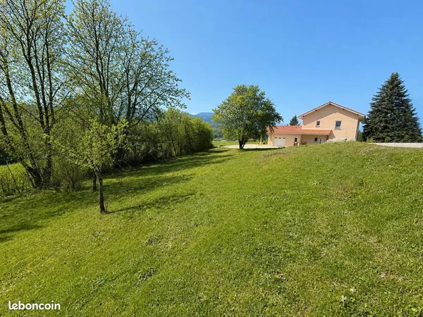 Terrain 876 m² Saint-Martin-Bellevue