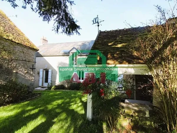 58, 6mns de Brinon et 15mns Prémery et Varzy - Propriété avec cachet ancien préservé d'env 160m2 hab