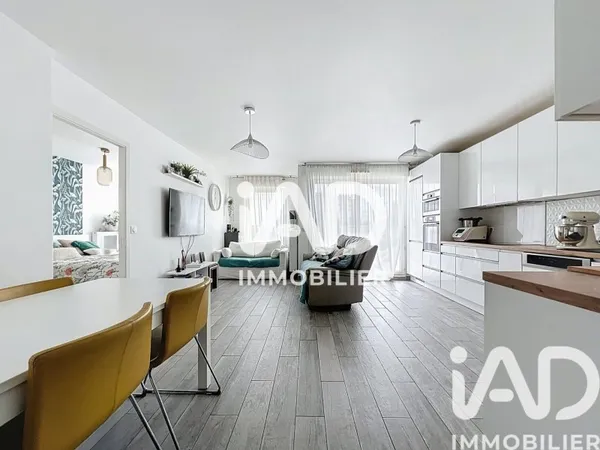 Appartement 4 pièces 77 m²