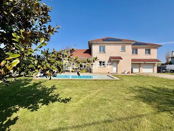 Maison 5 pièces 145 m²