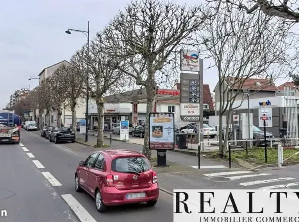 Local commercial 147 m²