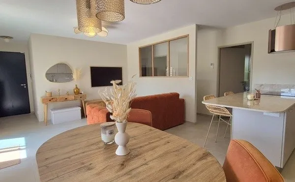 Maison contemporaine 4 pièces FAREINS (01)
