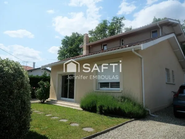 Jolie maison entièrement rénovée T4 avec studio indépendant 160 m²
