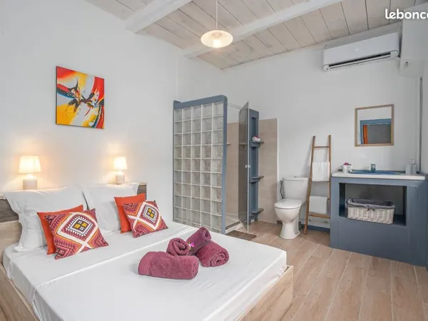 Chambre confortable et spacieuse en colocation