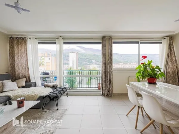 Appartement Echirolles 4 pièce(s) 70.4 m2