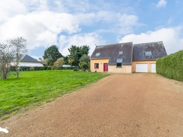 Contemporaine de 8 pièces principales
