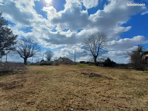 Terrain constructible 1000m²