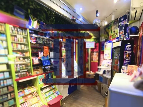 Local commercial 18 m²