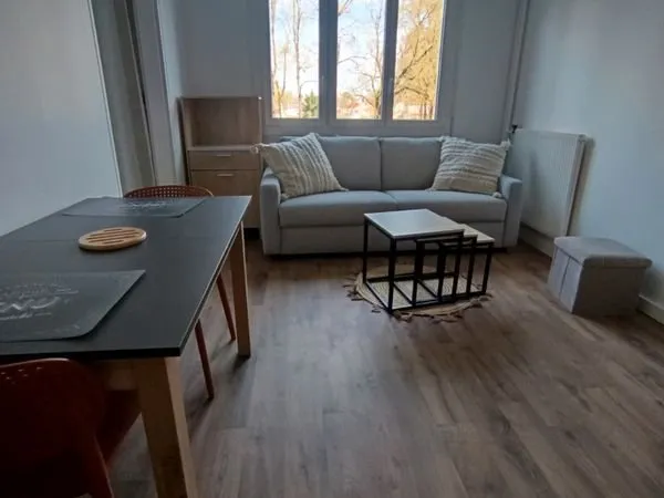 Studio meublé