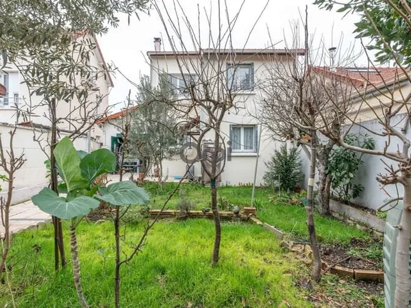 Maison 6 pièces 102 m²