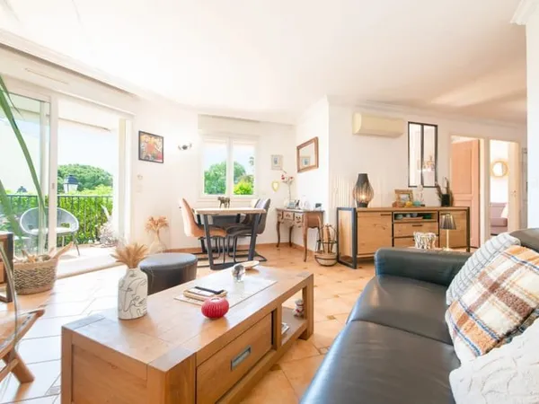 Appartement 4 pièces avec terrasse, piscine Sainte-Maxime