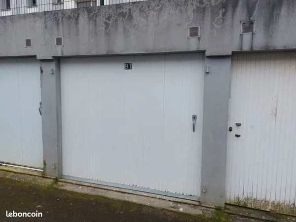 Garage / Box à louer - Quartier Dourjacq - Brest