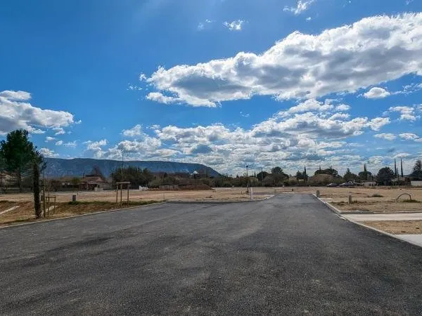 Terrain en lotissement 301 m²