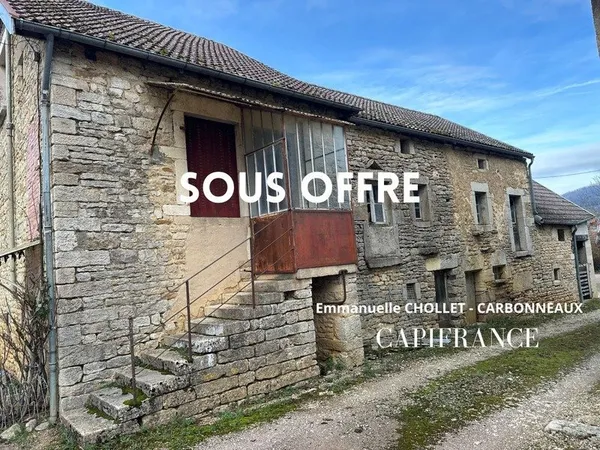 Entre VITTEAUX et SOMBERNON - ensemble immobilier à restaurer