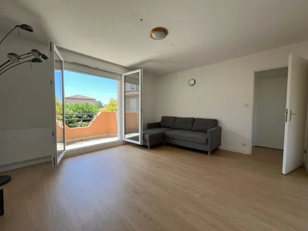 HIPPODROME - Spacieux T3 de 72 m² avec balcon et garage
