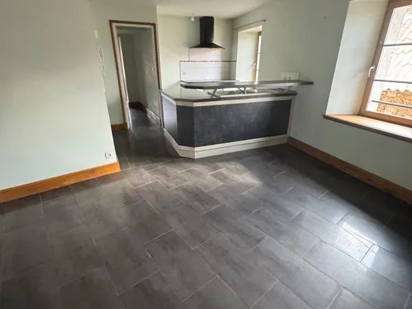Appartement T3 vivonne centre 74m²