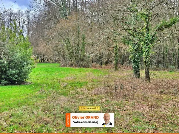 TERRAIN 1200M² - ENVIRONNEMENT CAMPAGNE ET BOISE