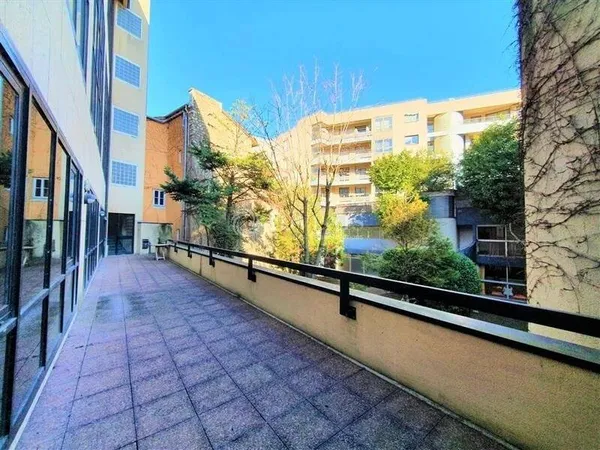 Bureaux 171 m²
