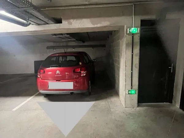 Parking 15 m²