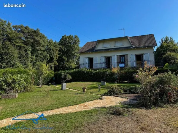 Maison 8 pièces 182 m²